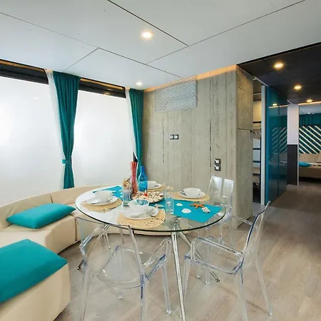 Le Palme Village 4*