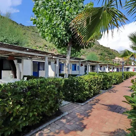 Parco vacanze Le Palme Village 4*