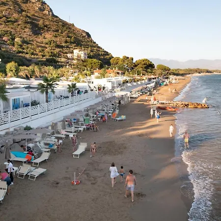Le Palme Village Parco vacanze Terracina