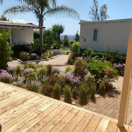 Le Palme Village Tatil parkı 4*